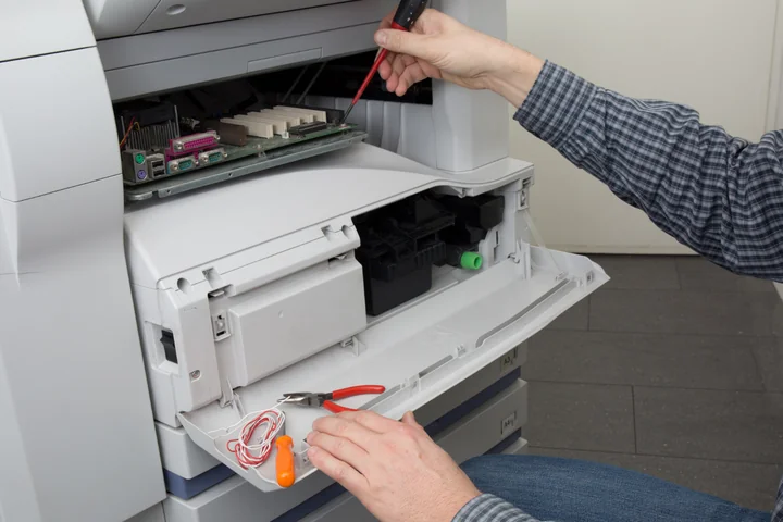 Profesjonalny serwis drukarek zapewni Ci bezawaryjną pracę. Jak wybrać firmę godną zaufania?