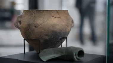 Toruńskie muzeum z nagrodą Musejon za wystawę o kobiecych akcesoriach