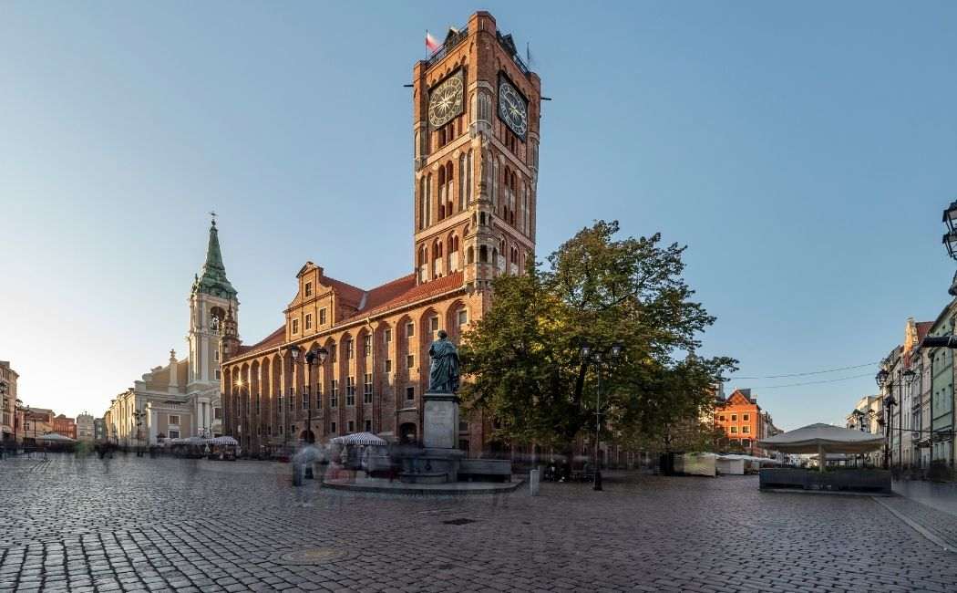 UM Toruń: Zamknięta kładka na Turystycznej