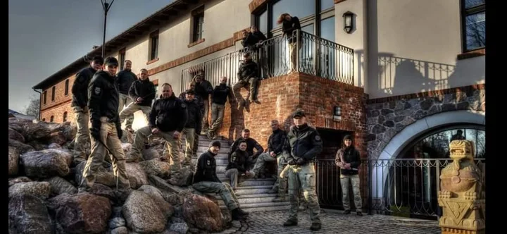 Grafika promocyjna wydarzenia SAJN TORUŃ samoobrona — trening samoobrony w Toruniu