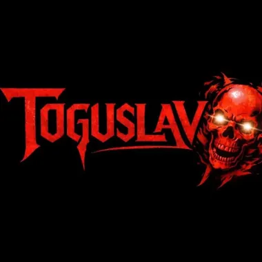 Grafika promocyjna wydarzenia Toguslav zagra w Dwu Światach w Toruniu – heavy rockowy koncert 25 kwietnia