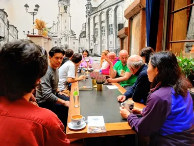 Grafika promocyjna wydarzenia Toruń Language Exchange @ Grande Coffee w Toruniu