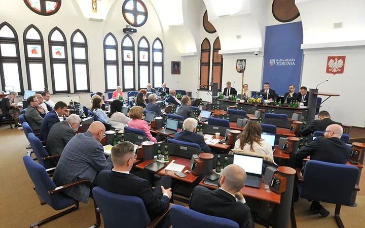 Podatki, nieruchomości i medale. Taki będzie program sesji Rady Miasta Torunia