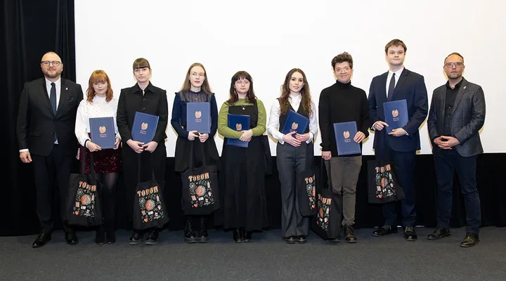 Miejskie stypendia w Toruniu. Nawet 700 zł miesięcznie dla studentów