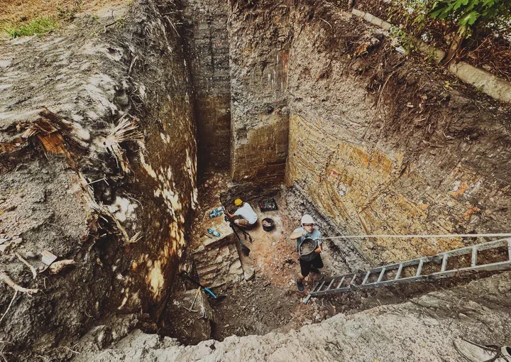 Pod starą gazownią w Toruniu odsłonili kościół sprzed 800 lat