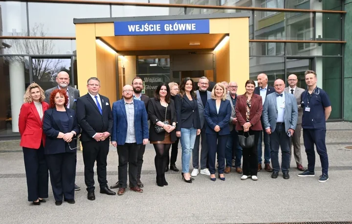 Radni zajrzeli do szpitala, z którego korzysta większość torunian