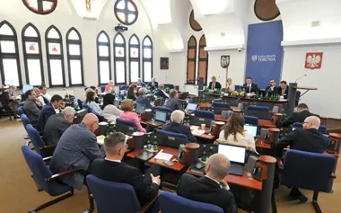 Podatki, nieruchomości i medale. Taki będzie program sesji Rady Miasta Torunia