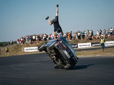 Wielkie święto motoryzacji w MotoParku. 300 pojazdów i przejazdy Ferrari
