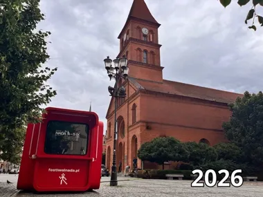 Kiosk z kasetami na chwilę wróci do Torunia. NADA przypomni muzyczne lata 90.