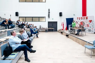Toruń pisze strategię od nowa i już widać spór o drogi oraz bezpieczeństwo