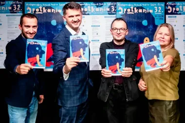 Parada otworzy festiwal w Toruniu. Lalki opowiedzą o wojnie i cyberprzestrzeni