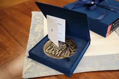 Medal dla Elżbiety Zawackiej podkreślił toruński ślad jej życia
