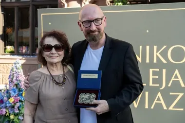 Robert Małecki z Piernikową Katarzynką. To dla niego najważniejsze wyróżnienie