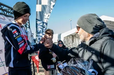 Motocrossowe emocje w Toruniu. Łzy i wielkie skoki na Lotnisku Toruń