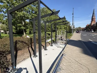 Cztery zielone przystanki i 30 nowych wiat w Toruniu