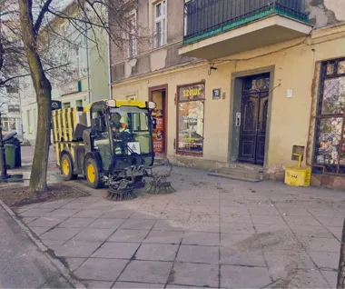 Pozimowe porządki – prawie 4 000 000 m² sprzątane przed Halowymi Mistrzostwami