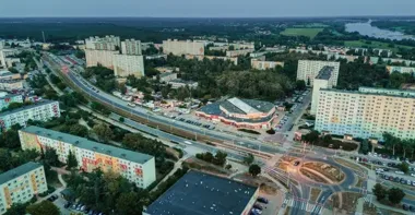 Kierowcy jeżdżą przewiązką. Zmiany przy pętli Olimpijska jeszcze potrwają