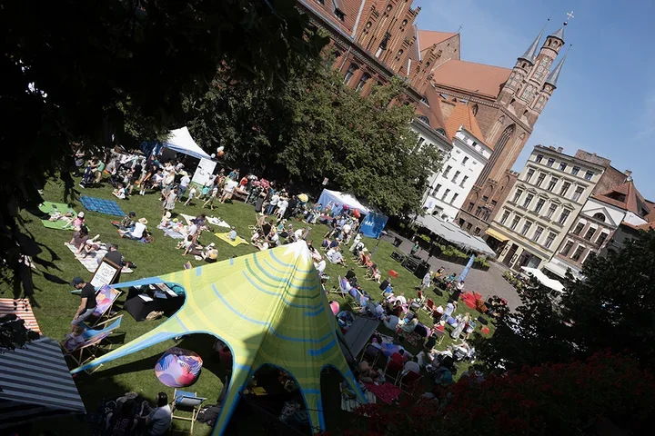 Toruń w weekend nie zwalnia. Od jarmarku po żużlowy finał