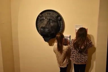 Toruńska twierdza zamieni się w planszę pełną tropów i rodzinnych zagadek