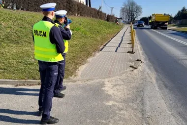 Świąteczny ruch na drogach - policja wystawia nieoznakowane patrole z wideorejestratorami