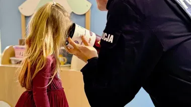 Przedszkolaki ze Starego Torunia zapamiętały 112 - odblaski zrobiły różnicę