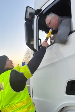 Pięciu na podwójnym gazie - ponad tysiąc kierowców skontrolowanych