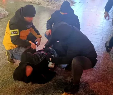 Toruńska seniorka oddała 40 tysięcy - potem ruszyły zatrzymania